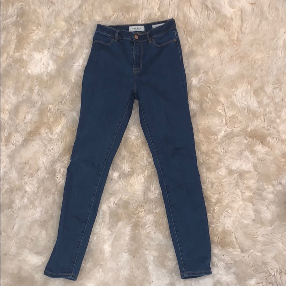 skinny blue jeans
